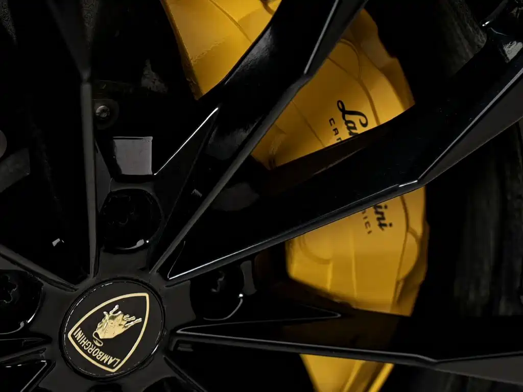 Urus 2021 4.0T V8 купить на сайте DeffCars