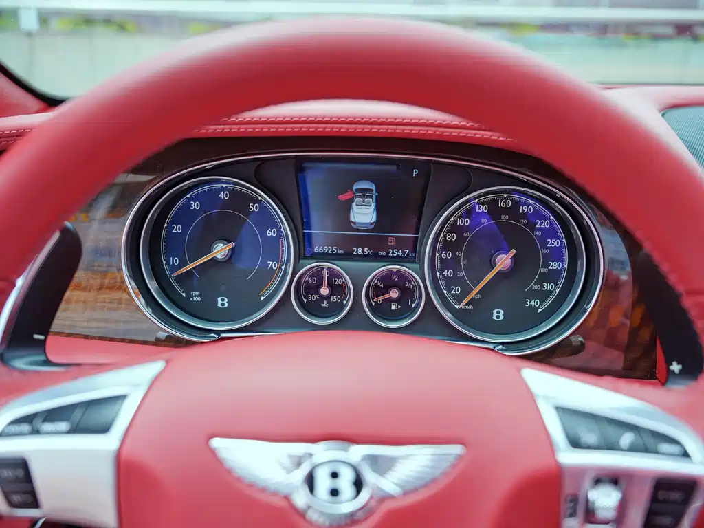 Continental 2017 4.0T GT V8 Convertible купить на сайте DeffCars