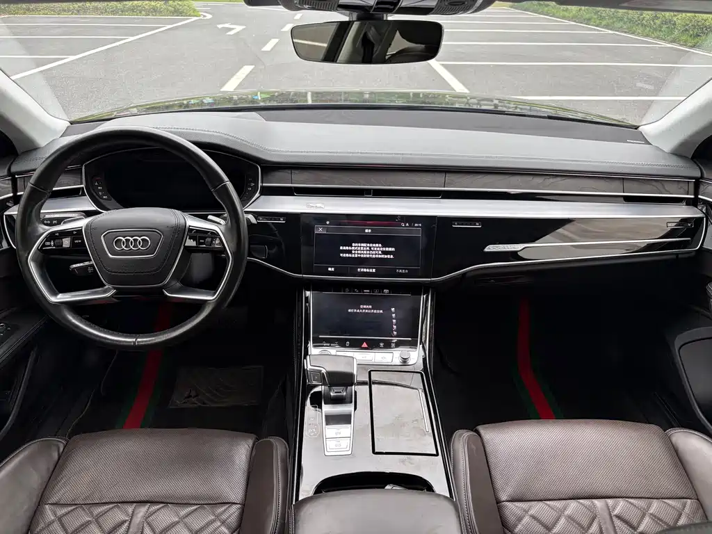 Audi A8 2023 A8L 50 TFSI quattro Premium Selection купить на сайте DeffCars