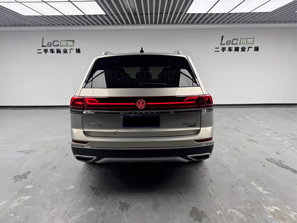 Touron 2021 380TSI four-wheel drive luxury version купить на сайте DeffCars