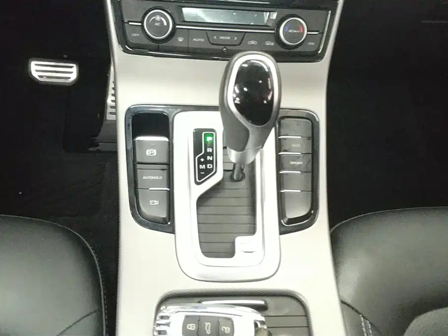 Emgrand GS 2018 Sports Edition 1.4T Automatic Style купить на сайте DeffCars
