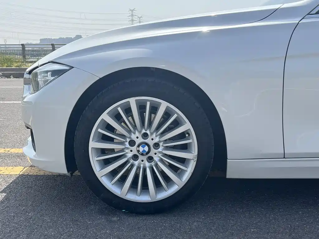 BMW 3 Series 2018 320Li Fashion Model купить на сайте DeffCars