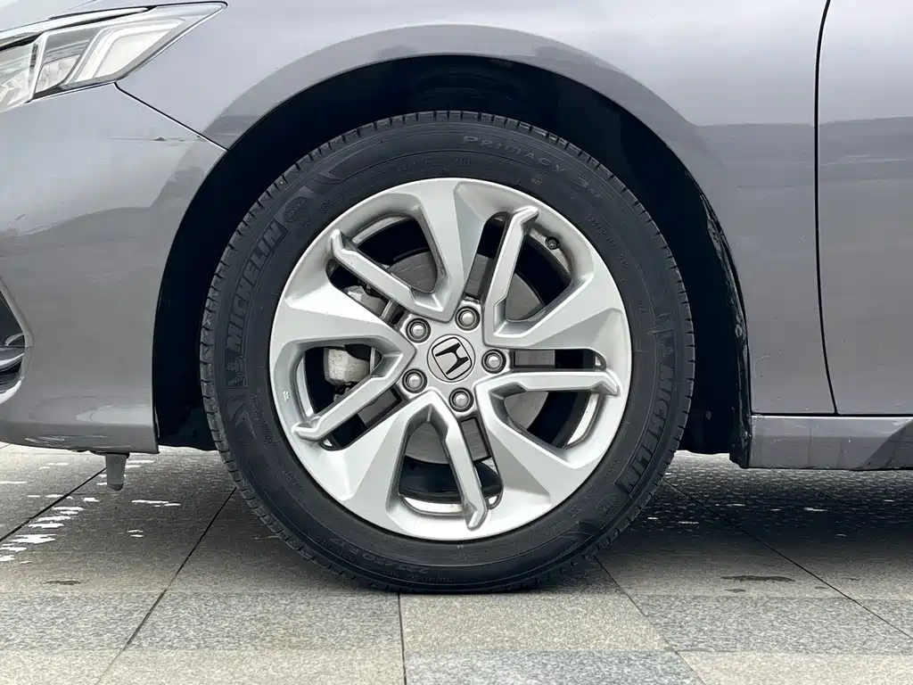 Accord 2018 260TURBO Deluxe Edition National V купить на сайте DeffCars
