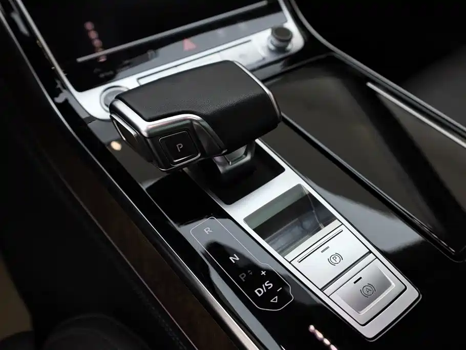 Audi A8 2023 A8L 50 TFSI quattro exclusive model купить на сайте DeffCars