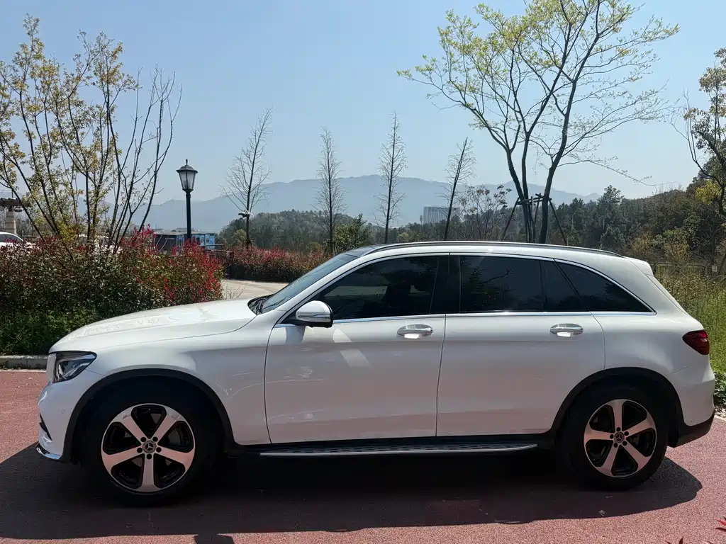 Mercedes-Benz GLC 2019 GLC 260 L 4MATIC luxury model купить на сайте DeffCars