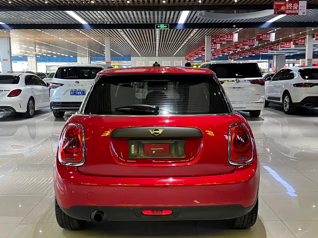 MINI 2019 1.5T ONE five-door version купить на сайте DeffCars