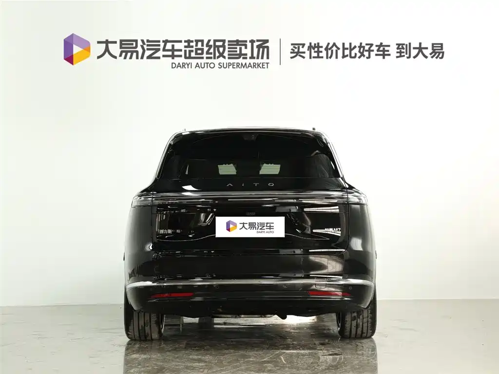 Wenjie M7 2026 extended range Max four-wheel drive version 5 seats купить на сайте DeffCars