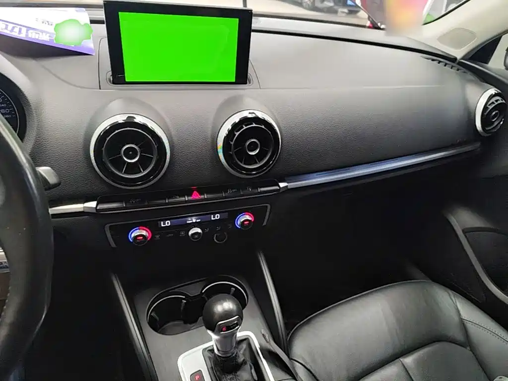 Audi A3 2016 Limousine 35 TFSI Style Edition купить на сайте DeffCars