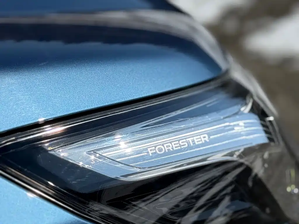 Forester 2022 2.0i AWD Deluxe Edition купить на сайте DeffCars