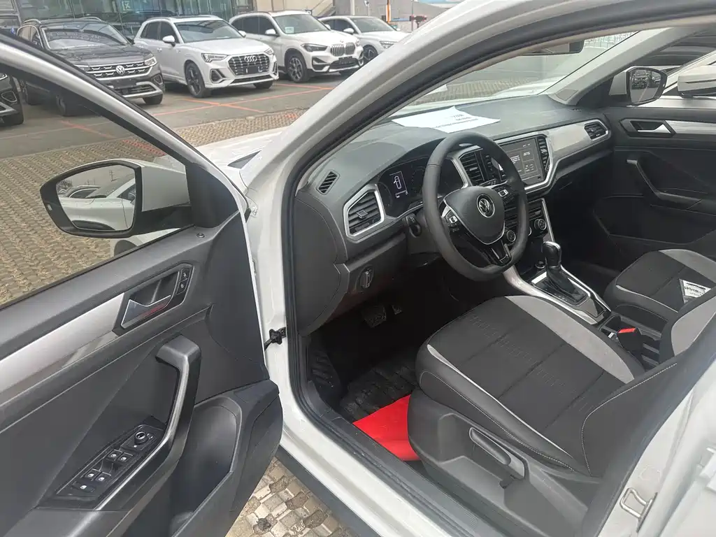 T-ROC 2022 model 280TSI DSG two-wheel drive elite PLUS купить на сайте DeffCars