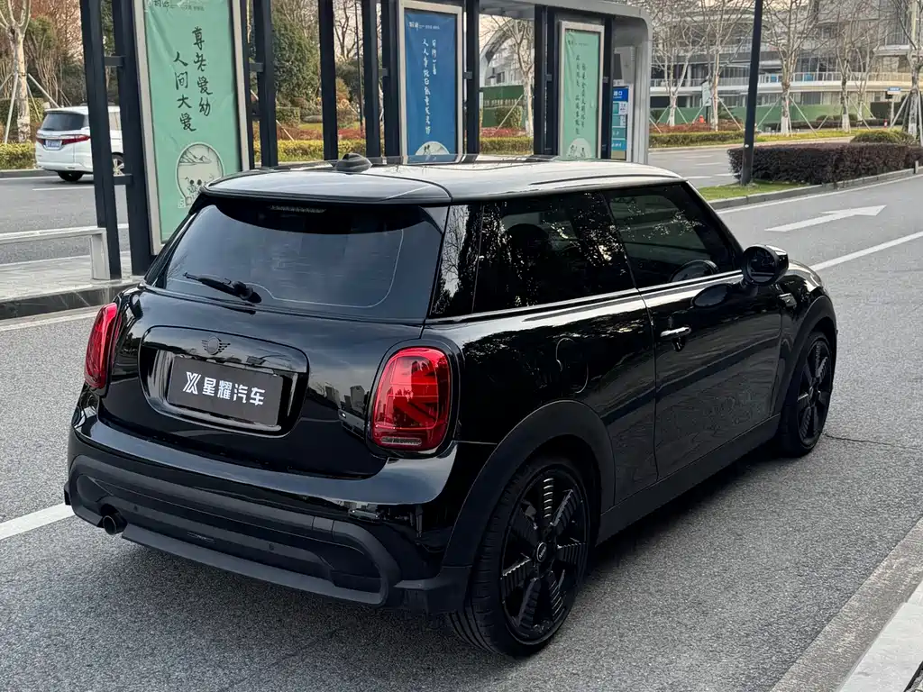 MINI 2023 1.5T COOPER Obsessive Edition купить на сайте DeffCars
