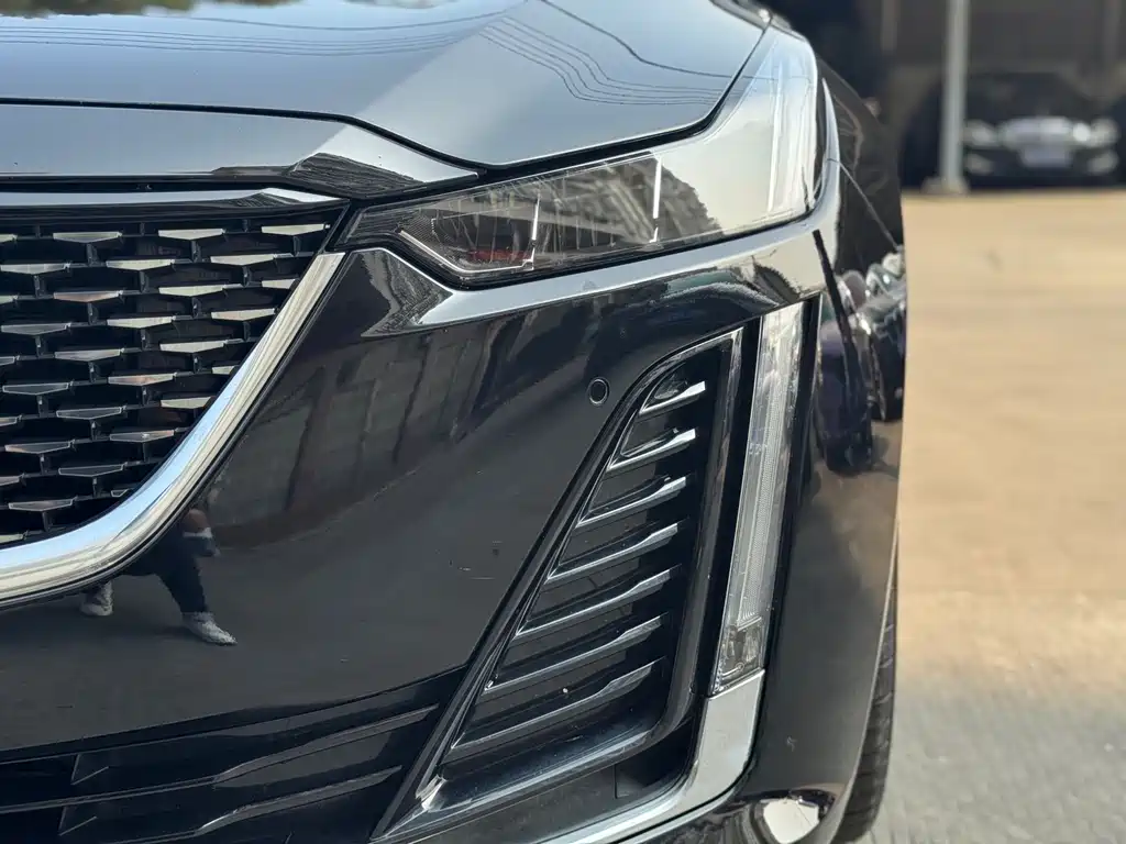 Cadillac CT5 2021 28T luxury model купить на сайте DeffCars