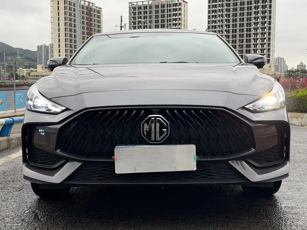 MG5 2021 300TGI DCT Green Luxury Edition купить на сайте DeffCars