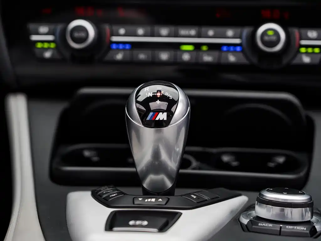 BMW M5 2012 M5 купить на сайте DeffCars