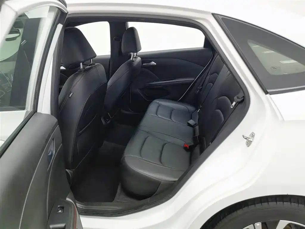 Cruze 2019 RS 330T Automatic Fun Edition National VI купить на сайте DeffCars