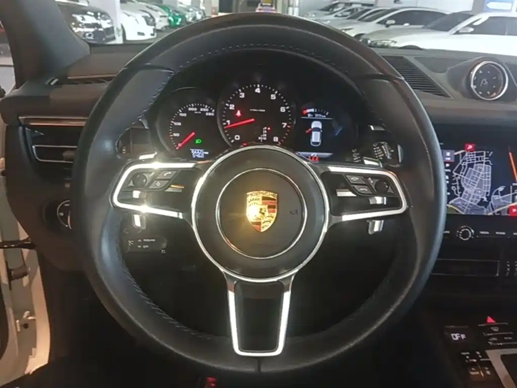Macan 2021 Macan 2.0T купить на сайте DeffCars