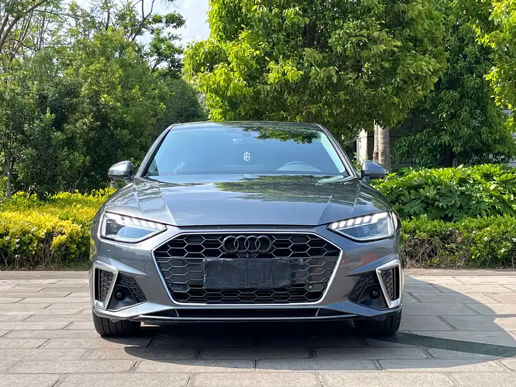 Audi A4L 2022 40 TFSI Fashionable and Dynamic купить на сайте DeffCars
