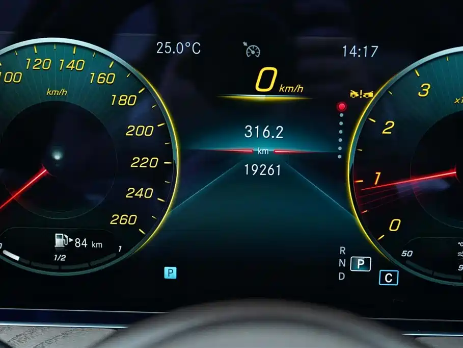 Mercedes-Benz E-Class 2023 facelift E 300 L fashionable model купить на сайте DeffCars
