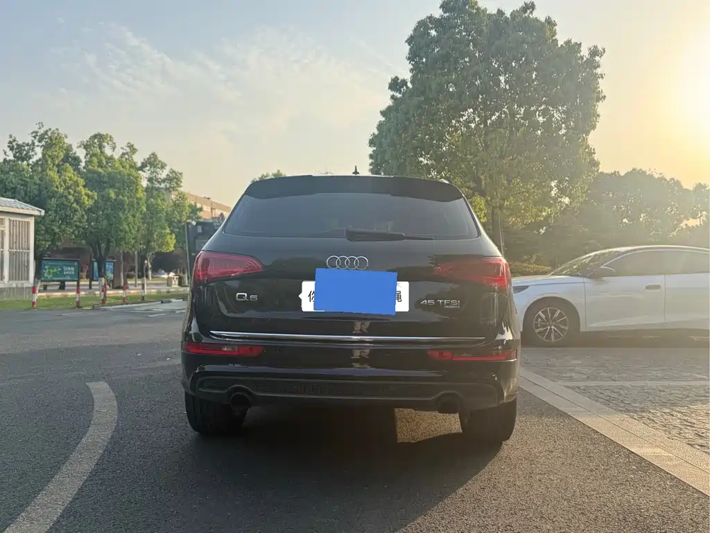 Audi Q5 imported 2013 45 TFSI quattro sporty купить на сайте DeffCars