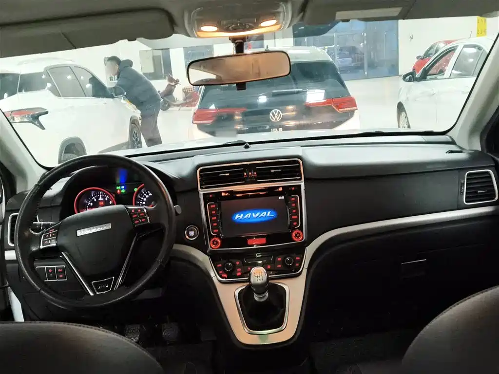 Haval M6 2017 1.5T manual two-wheel drive elite model купить на сайте DeffCars