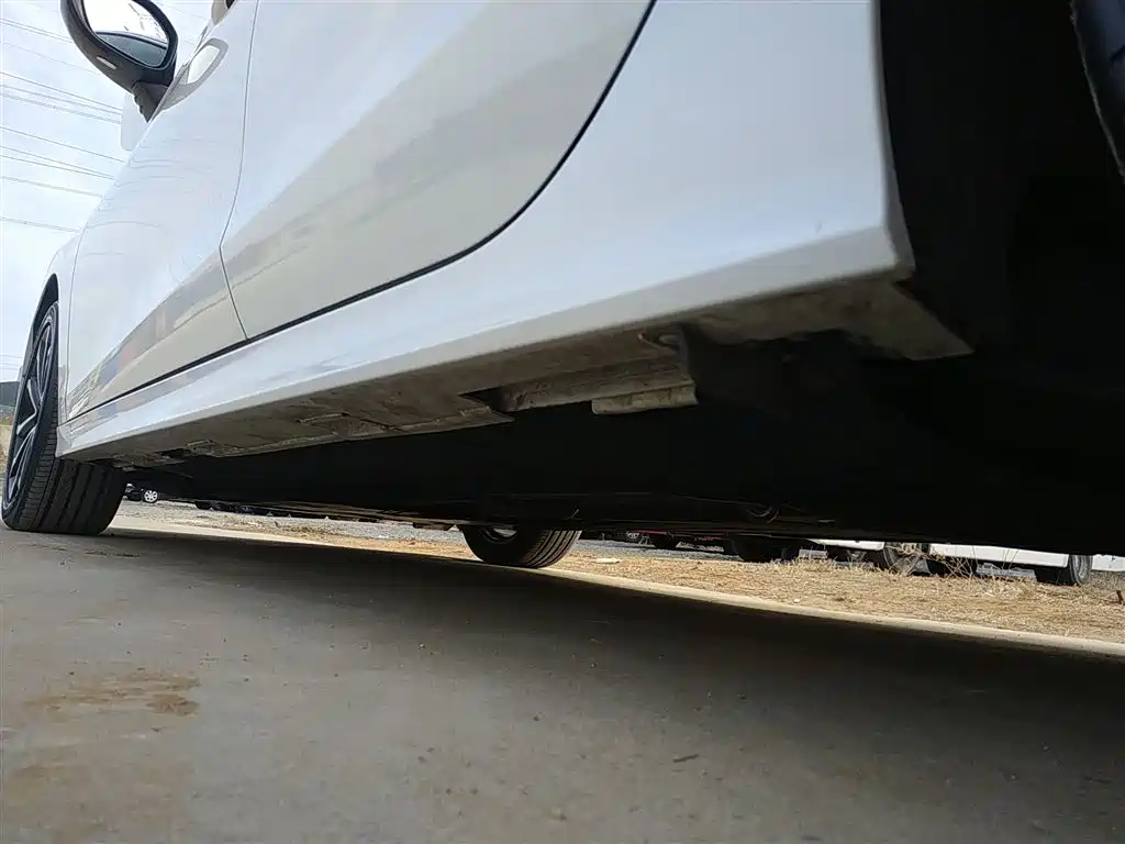 Stylish 2023 HATCHBACK 240TURBO CVT trendsetting version купить на сайте DeffCars