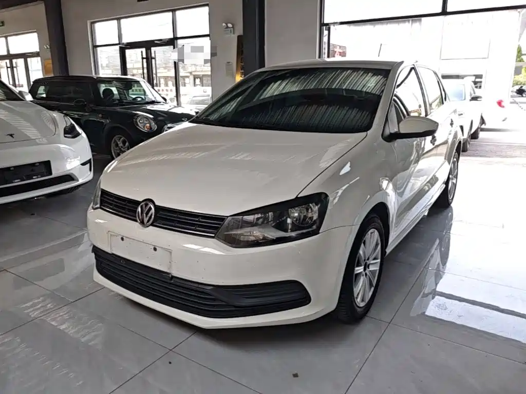 Polo 2016 1.4L Automatic Fashion Edition купить на сайте DeffCars