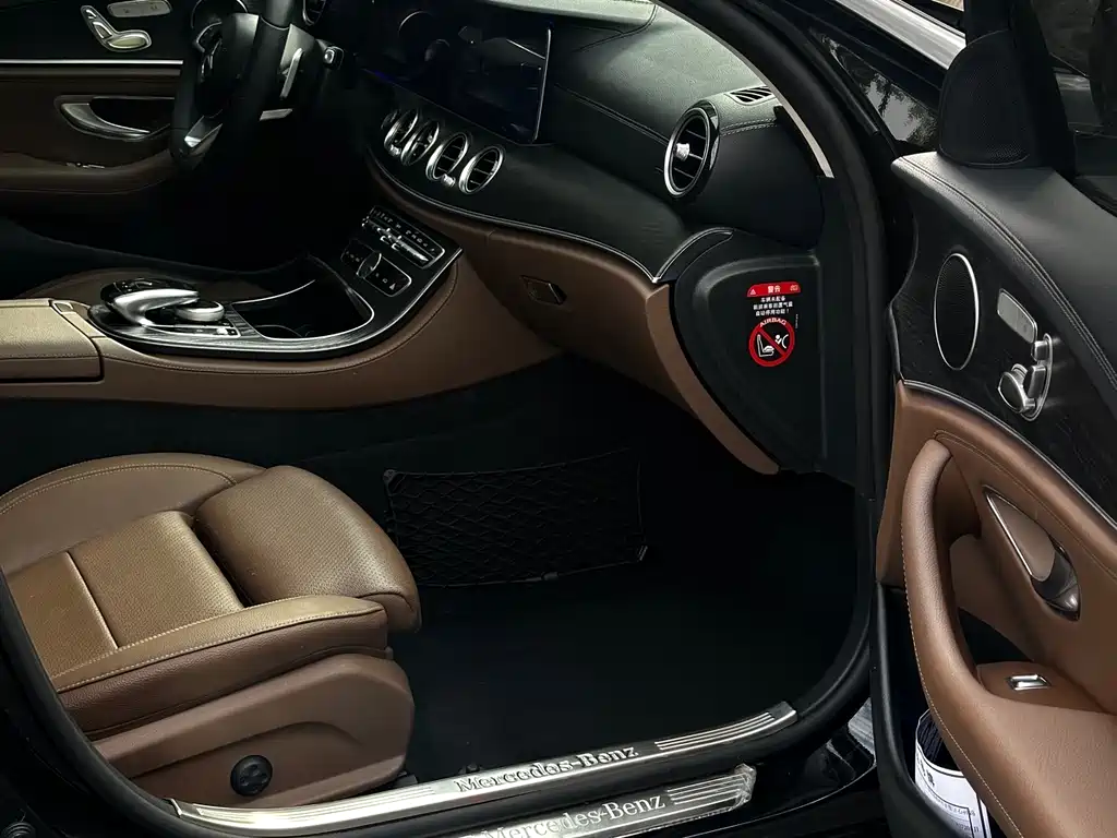 Mercedes-Benz E-Class 2018 facelift E 200 L sporty купить на сайте DeffCars