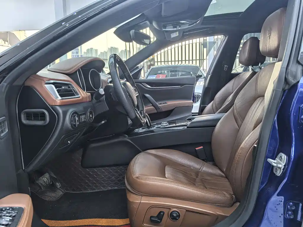 Ghibli 2019 3.0T Standard Edition National VI купить на сайте DeffCars
