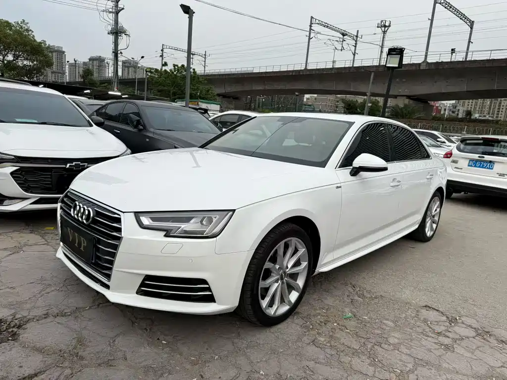 Audi A4L 2018 30th Anniversary Model 40 TFSI Enterprising купить на сайте DeffCars
