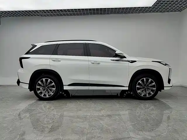 Changan CS75PLUS 2023 third generation 1.5T automatic pilot model купить на сайте DeffCars