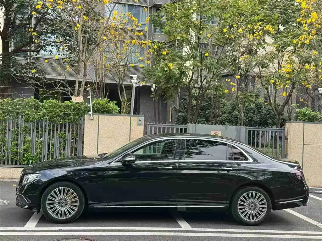 Mercedes-Benz E-Class 2020 Facelift E 300 L Special Edition купить на сайте DeffCars