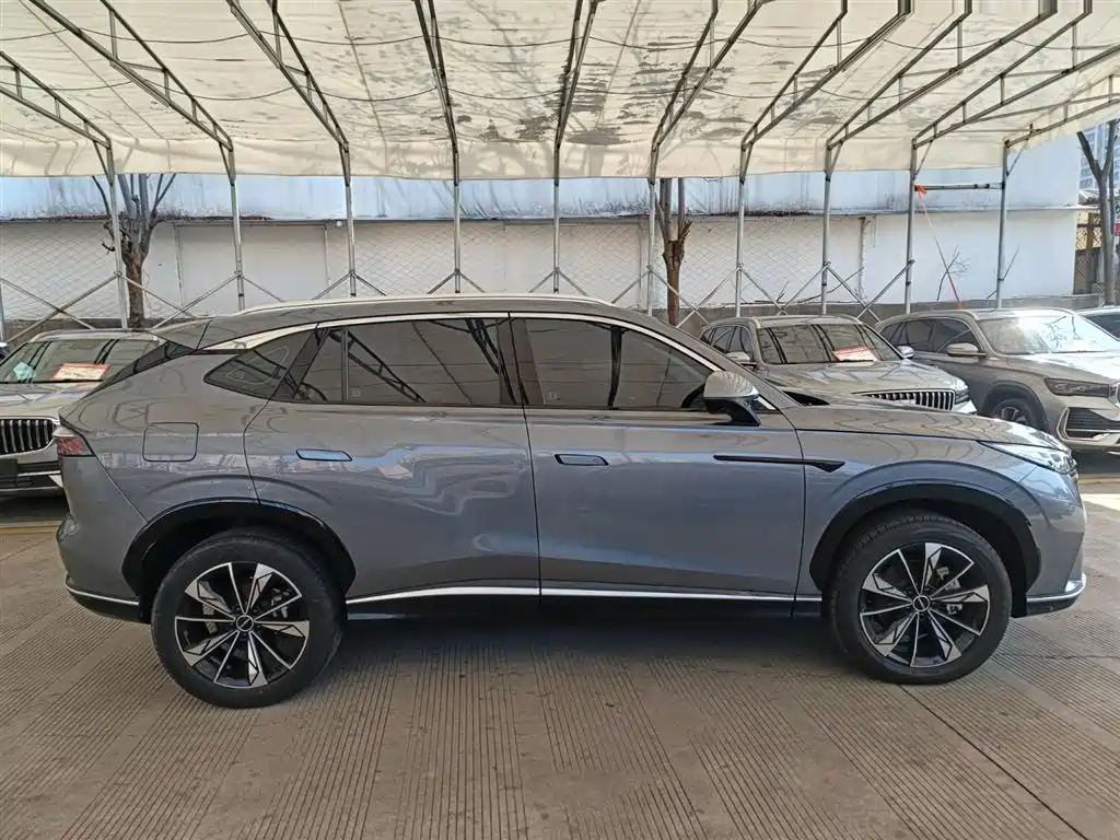 Roewe RX5 2023 1.5T Superior Edition купить на сайте DeffCars