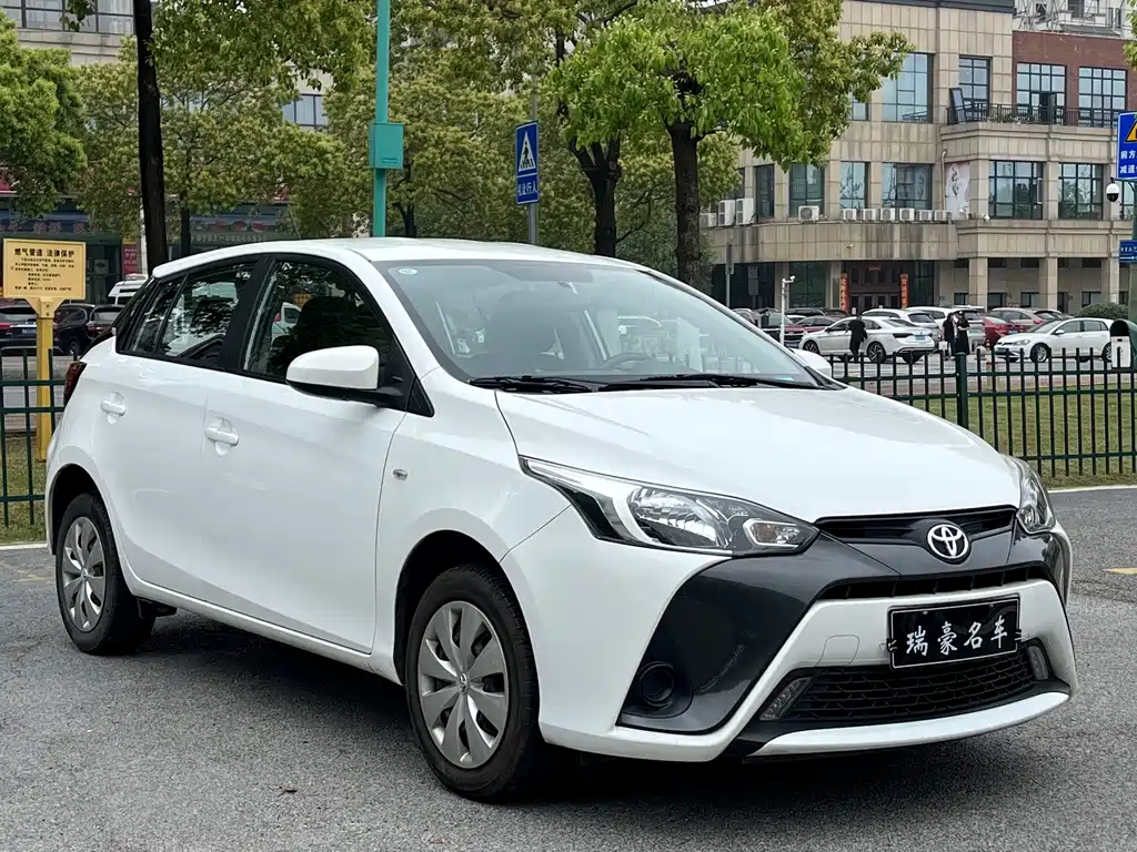 YARiS L Zhixuan 2021 1.5L CVT leading version купить на сайте DeffCars
