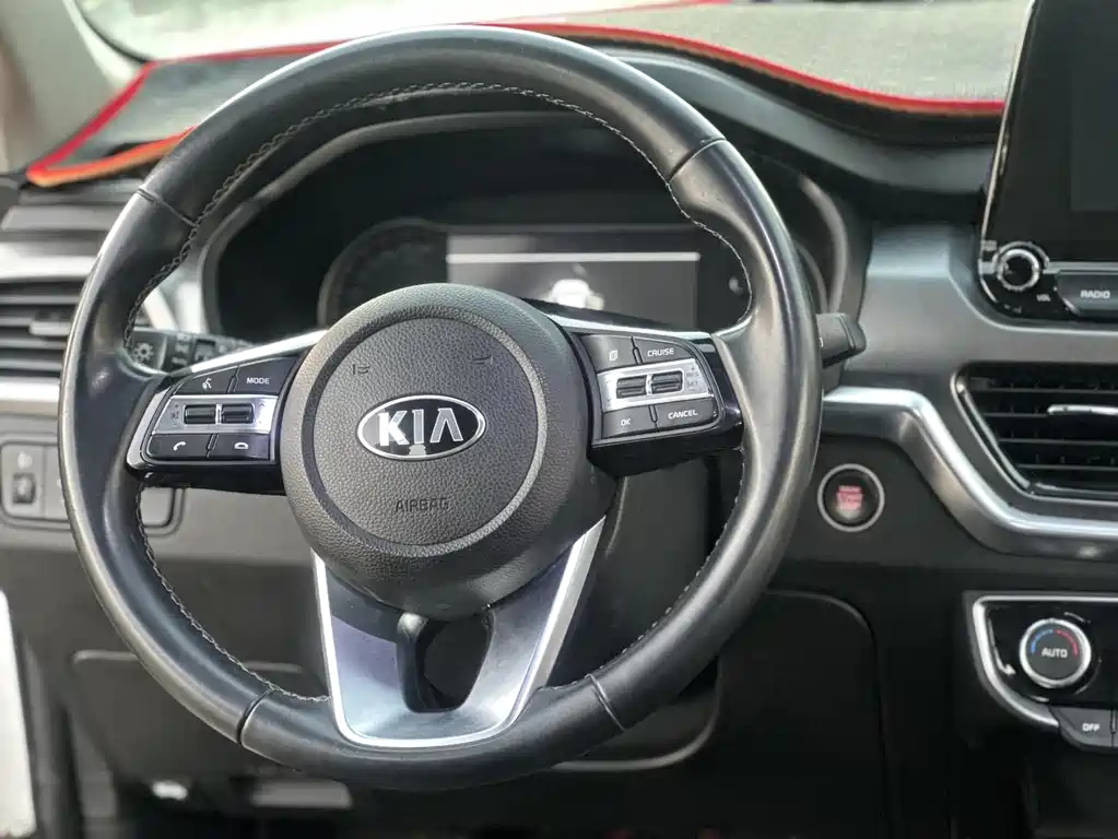 Zhipao 2019 2.0L Automatic Smart Enjoy Deluxe Edition купить на сайте DeffCars