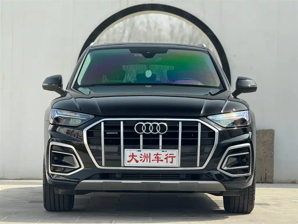 Audi Q5L 2022 40T Fashionable and Elegant Model купить на сайте DeffCars