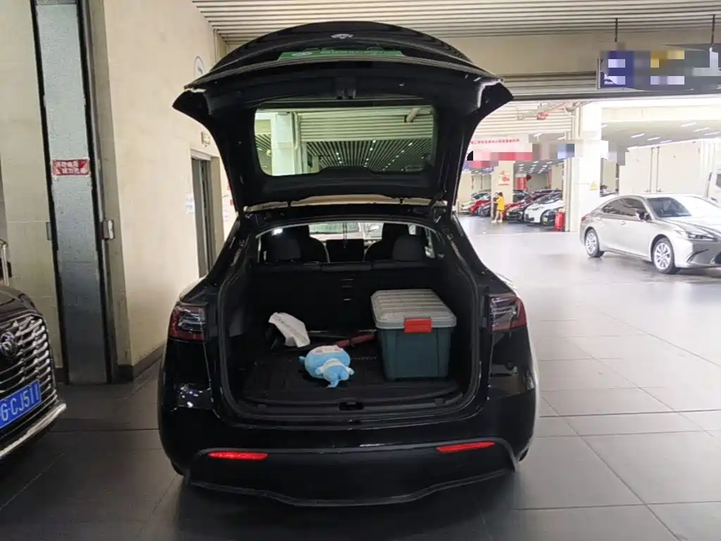 Model Y 2022 facelift rear-wheel drive version купить на сайте DeffCars