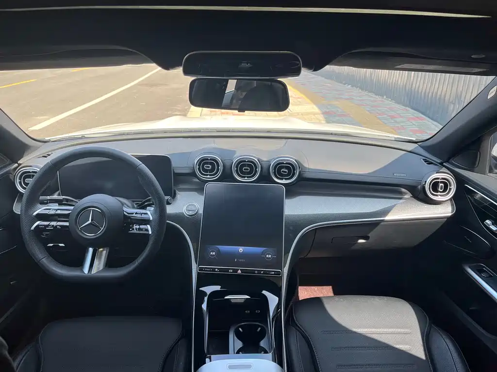 Mercedes-Benz C-Class 2025 C 260 L Sports Edition купить на сайте DeffCars