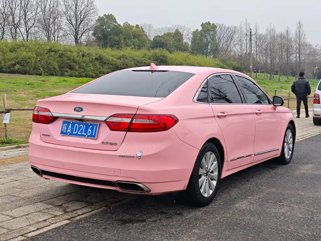 Taurus 2017 EcoBoost 180 Luxury купить на сайте DeffCars