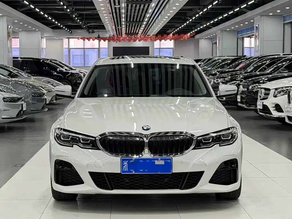 BMW 3 Series 2021 320Li M Sports Package купить на сайте DeffCars