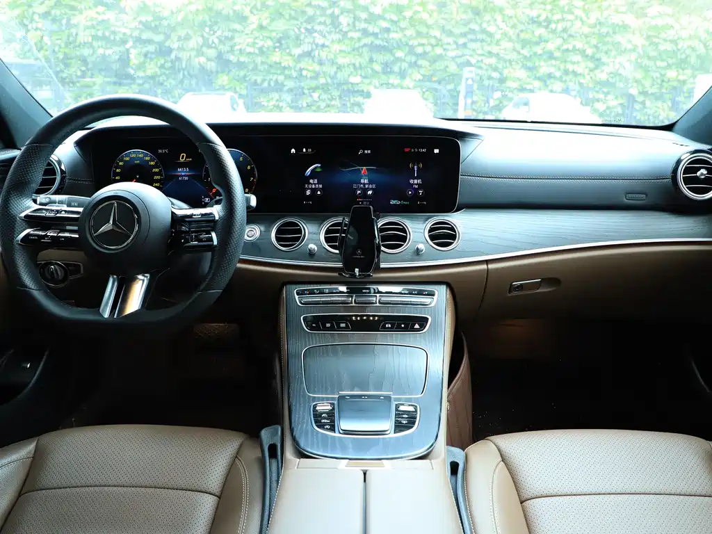 Mercedes-Benz E-Class 2021 facelift E 300 L sports luxury model купить на сайте DeffCars