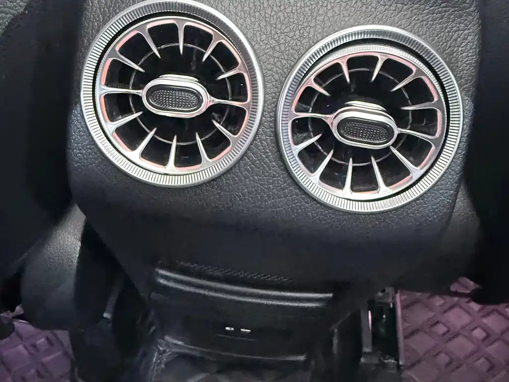 Mercedes GLA 2020 Model 180 купить на сайте DeffCars