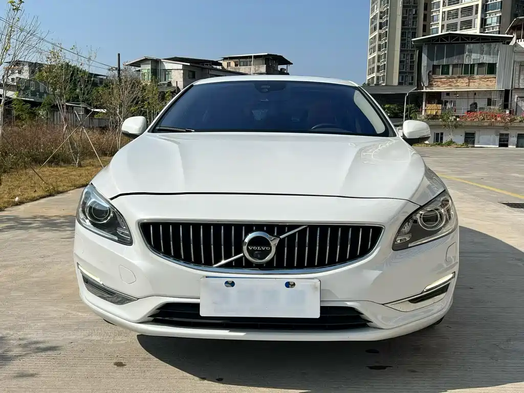 Volvo S60 2018 S60L T3 Zhijin Enterprising Edition купить на сайте DeffCars