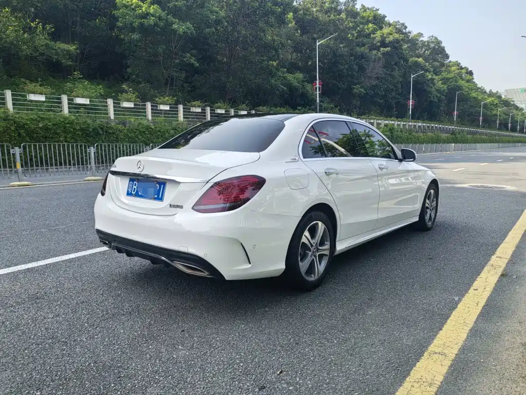 Mercedes-Benz C-Class 2020 C 260 L Sports Edition купить на сайте DeffCars