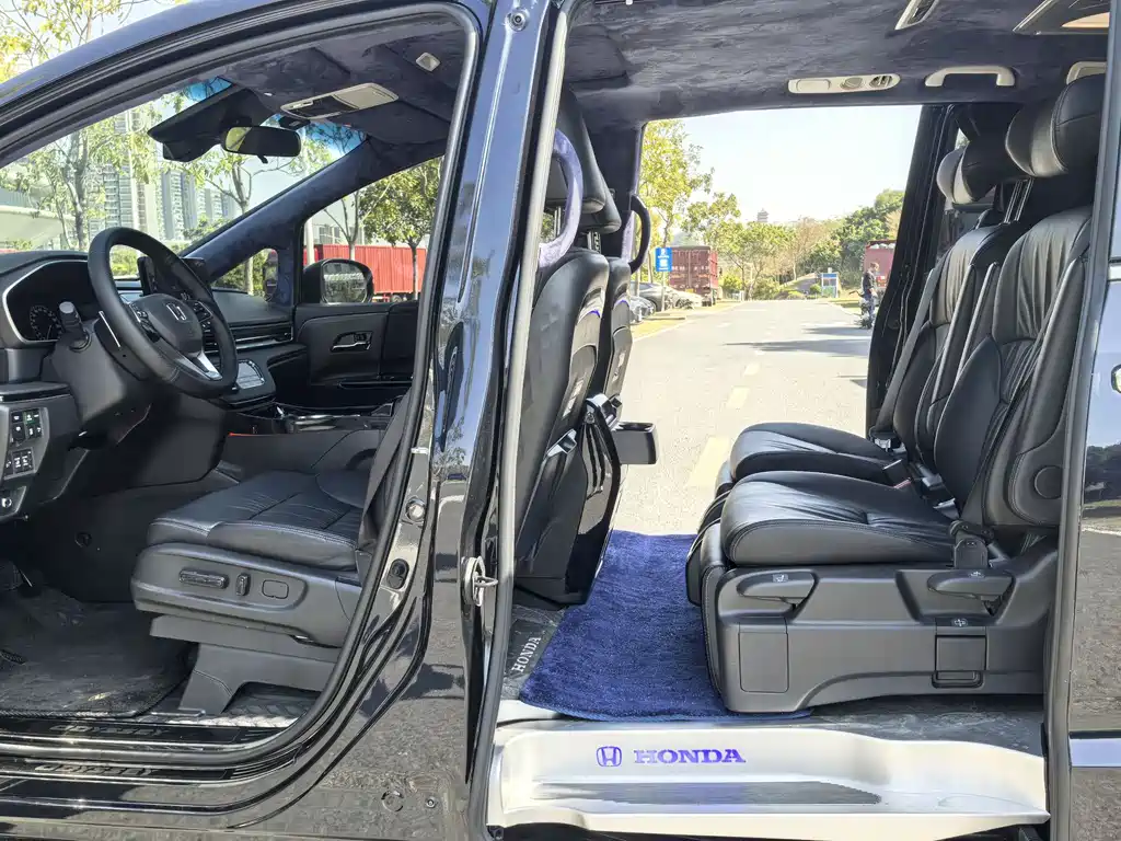 Odyssey 2024 2.0L e:HEV Rui·Lingxiang Edition купить на сайте DeffCars