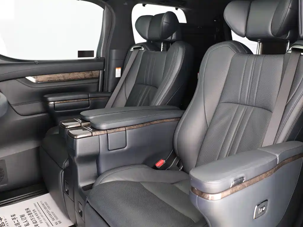 Alfa 2018 facelift 3.5L premium version купить на сайте DeffCars