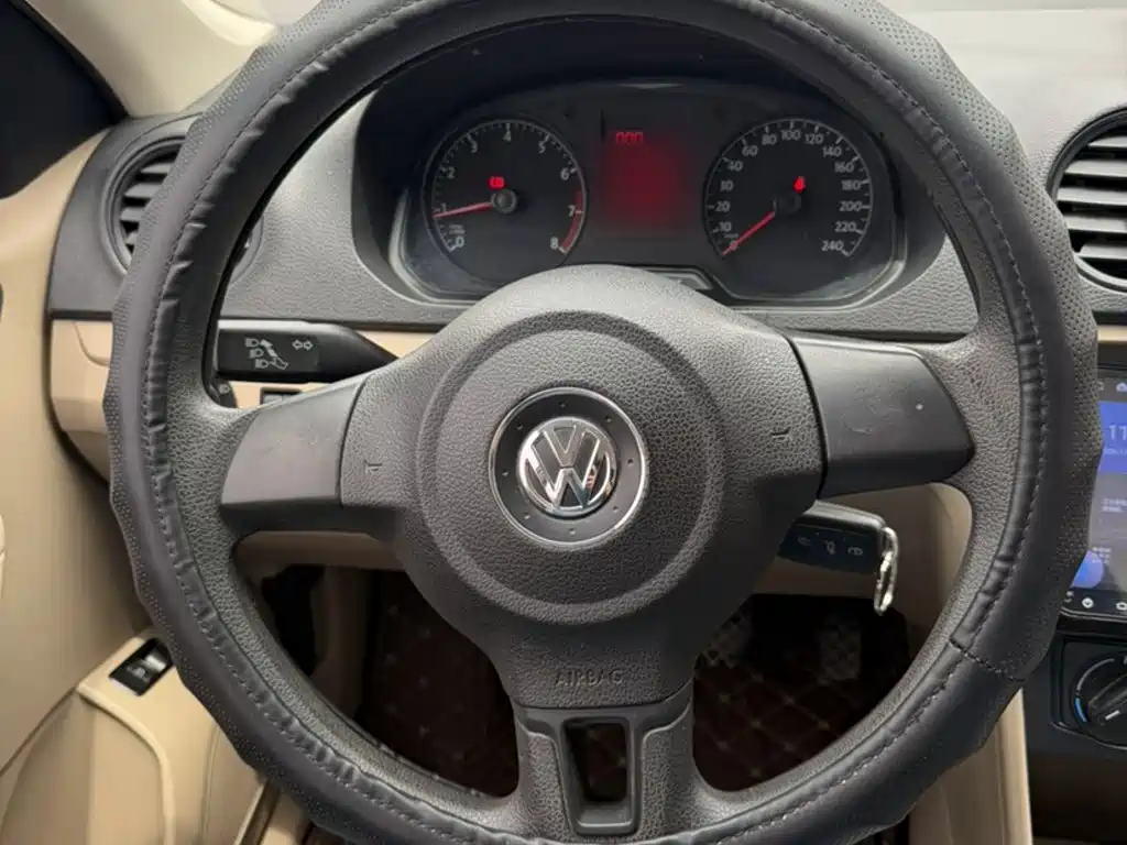 Jetta 2015 Edition 1.6L Manual Fashion купить на сайте DeffCars