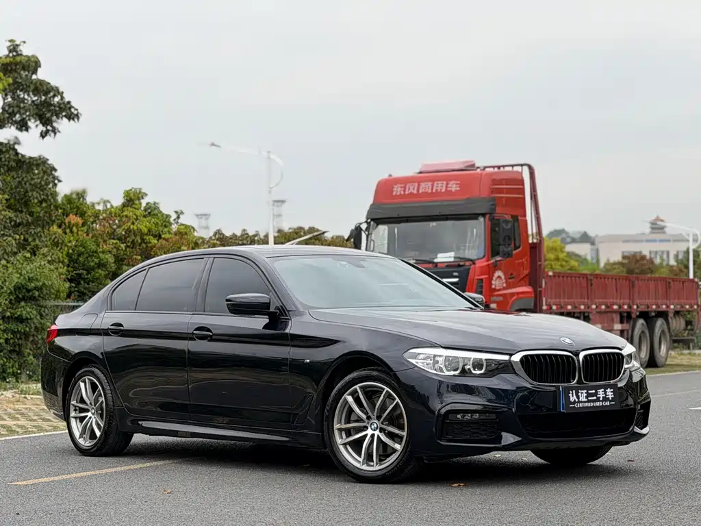 BMW 5 Series 2019 525Li M Sports Package купить на сайте DeffCars