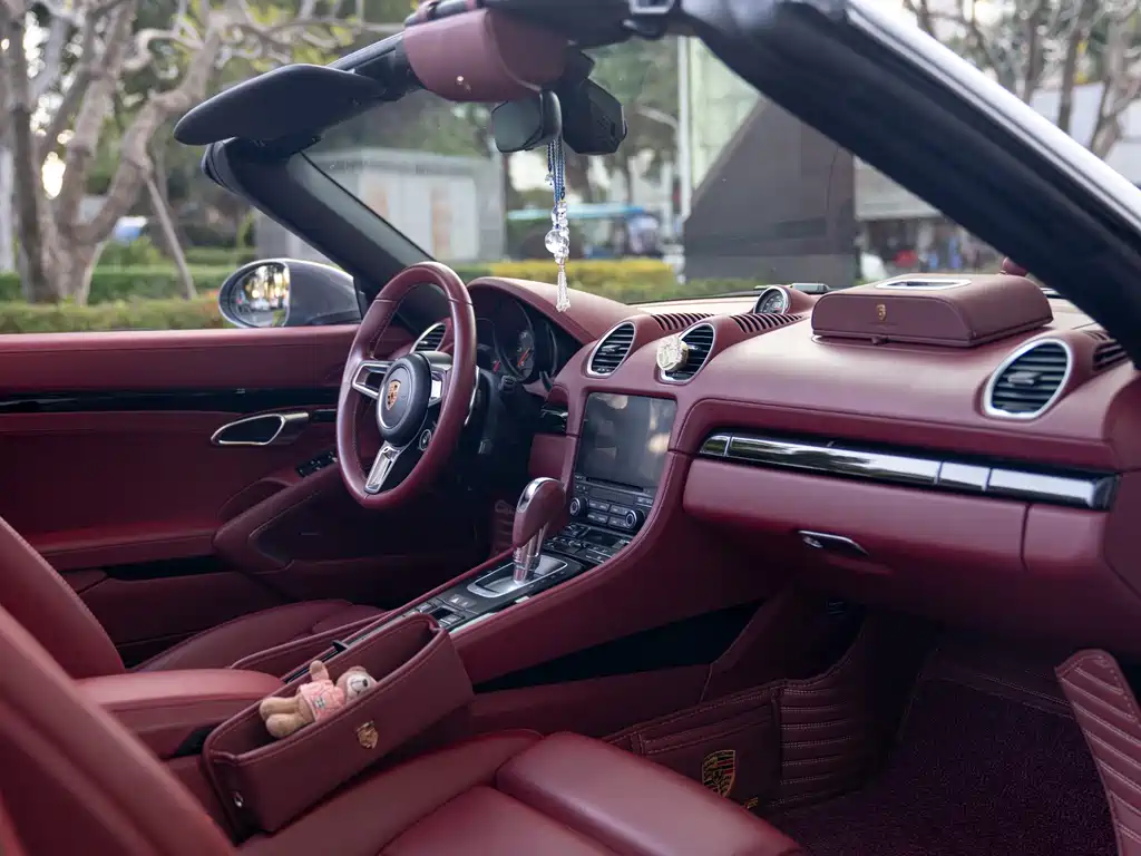 Porsche 718 2022 Boxster T 2.0T купить на сайте DeffCars