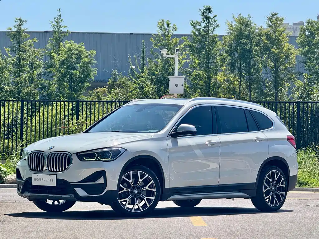 BMW X1 2022 xDrive25Li Exclusive Model купить на сайте DeffCars