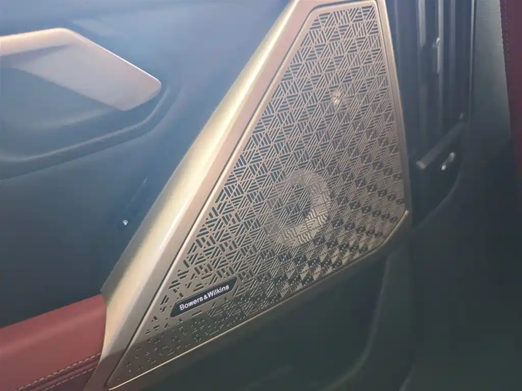 BMW 5 Series 2024 530Li Exclusive M Sports Package купить на сайте DeffCars